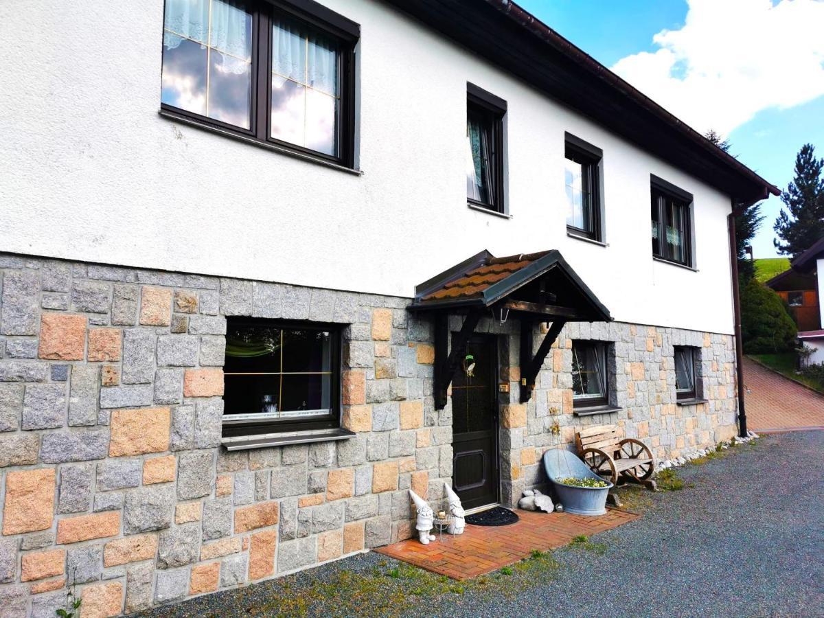 Ferienwohnung Am Bergmannsbrunnen Schoenheide Exterior photo